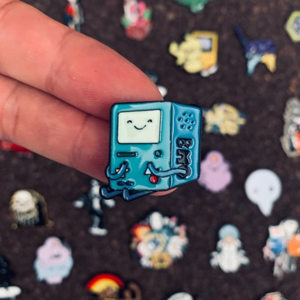 BMO ADVENTURE TIME ENAMEL PIN